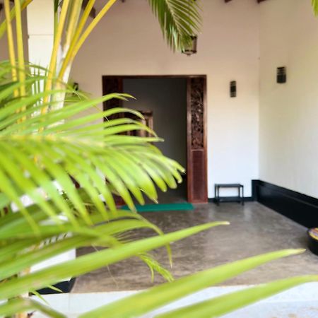 Apartamento Sigiriya Rock Elephant Corridor Exterior foto